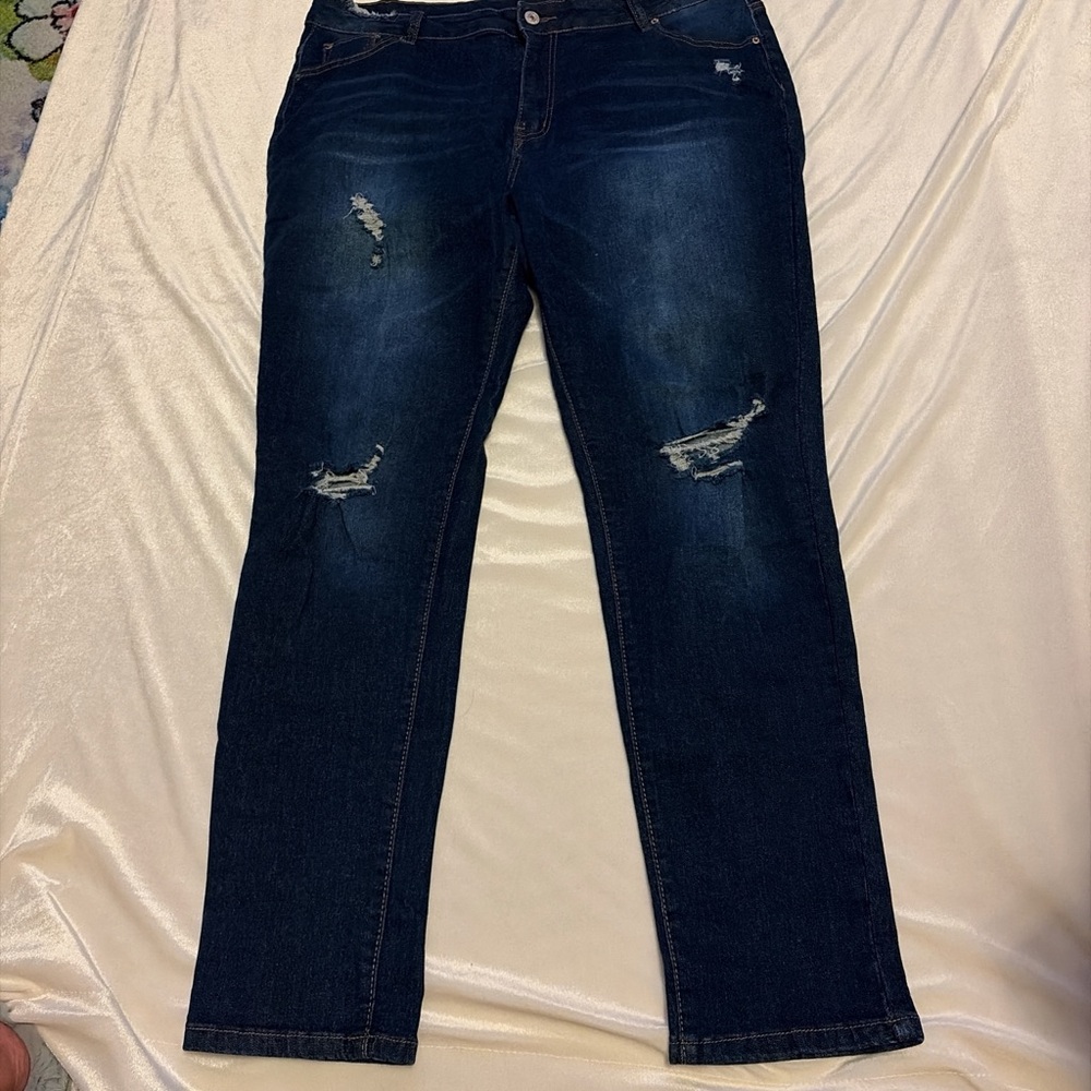 Amazon Distressed Dark Blue Women's Jeans